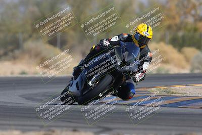 media/Feb-04-2023-SoCal Trackdays (Sat) [[8a776bf2c3]]/Turn 2 (1140am)/